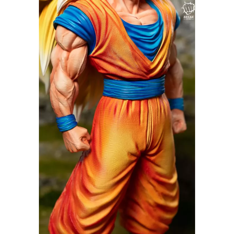 Dragon Ball Z Goku SSJ3 V2 Break Studio