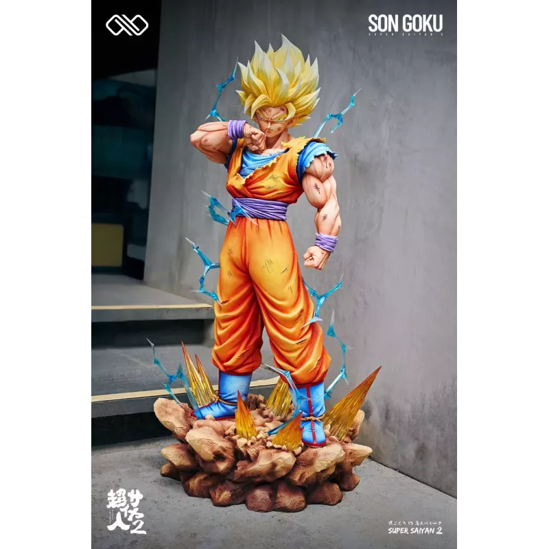 Dragon Ball Goku - Infinite Studio Collectible Figure