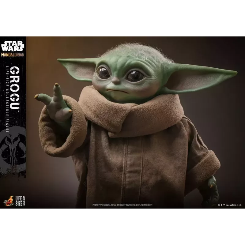 Star Wars: The Mandalorian Life-Size Grogu Hot Toys