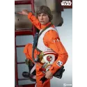 Star Wars Luke Skywalker & X-Wing: Red Five Sideshow