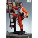 Star Wars Luke Skywalker & X-Wing: Red Five Sideshow