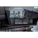 Star Wars Luke Skywalker & X-Wing: Red Five Sideshow