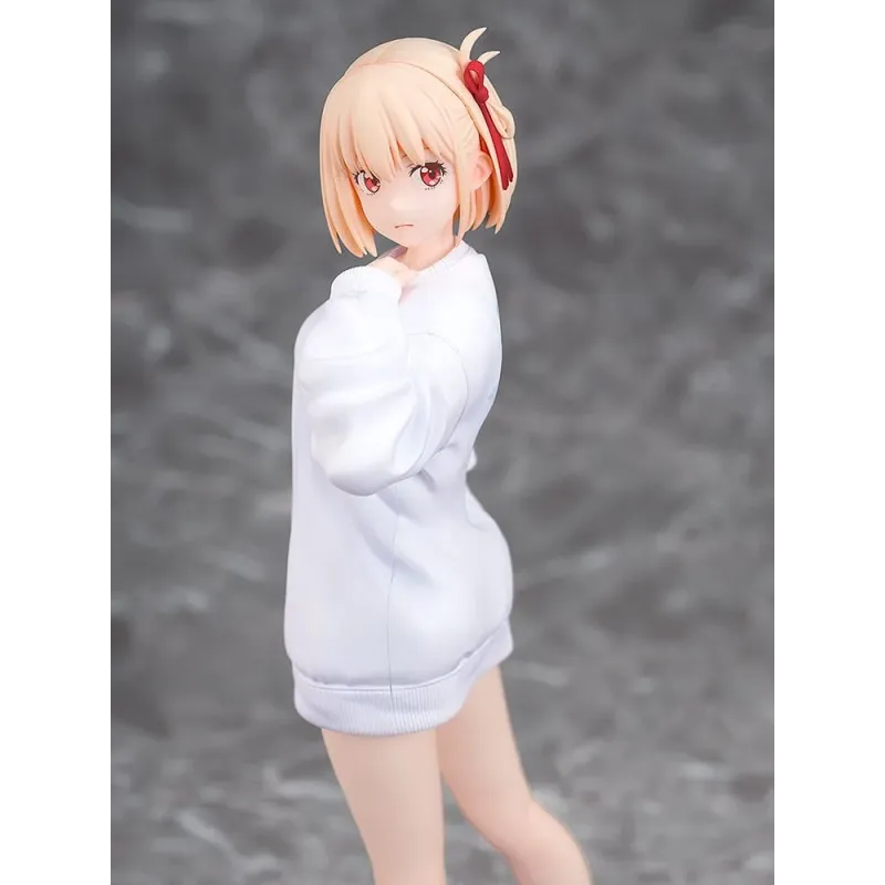 Lycoris Recoil Chisato Nishikigi: Oversized Sweatshirt Ver. Phat