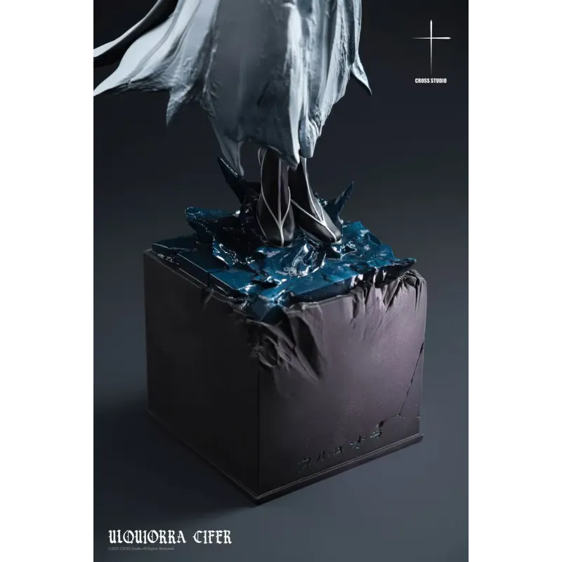 Bleach Ulquiorra Cifer Cross Studio