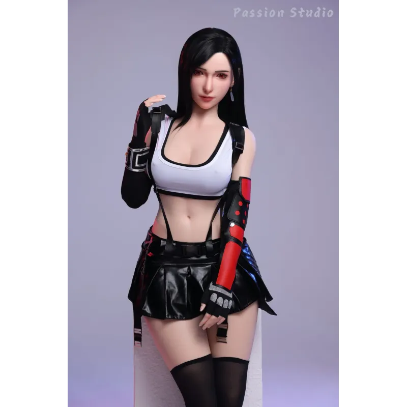 Final Fantasy 1/1 Tifa Life Size Silicone Passion Studio