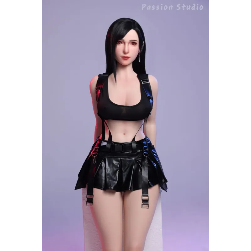 Final Fantasy 1/1 Tifa Life Size Silicone Passion Studio