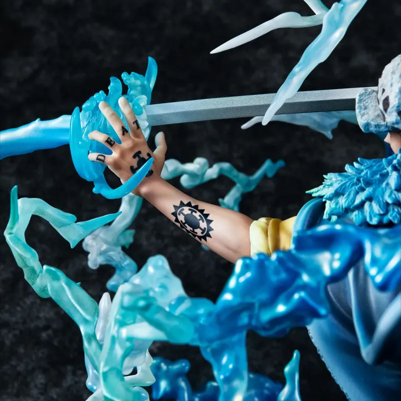 One Piece Trafalgar D. Water Law Portrait Of Pirates WA-MAXIMUM Megahouse