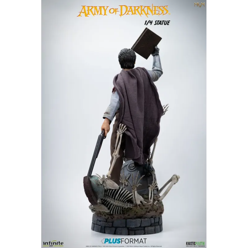 Evil Dead Army of Darkness Ash 1/4 Plus Format Infinite Statue