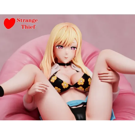 My Dress Up Darling Marin Kitagawa Strange Thief Studio