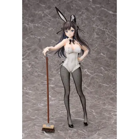 I May Be a Guild Receptionist, But I'll Solo Any Boss to Clock Out on Time Alina Clover Bunny Ver. FREEing