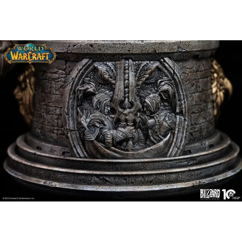 World of Warcraft Varian Wrynn Bust Blizzard Entertainment