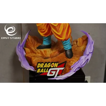 Dragon Ball GT Super Saiyan 4 Goku - Easy Studio Figure