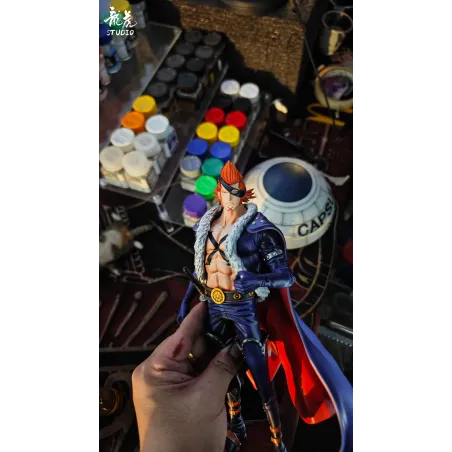 One Piece Drake Long Hu Studio - Unique Collectible Figure