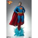 DC Comics Superman & Krypto - Coleccionables Sideshow