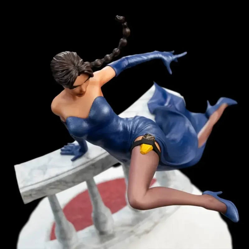 Tomb Raider Lara Croft a deal at the Opera WETA Workshop