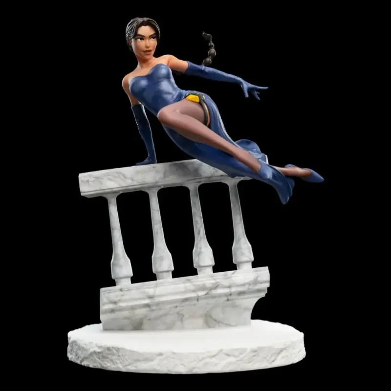 Tomb Raider Lara Croft a deal at the Opera WETA Workshop