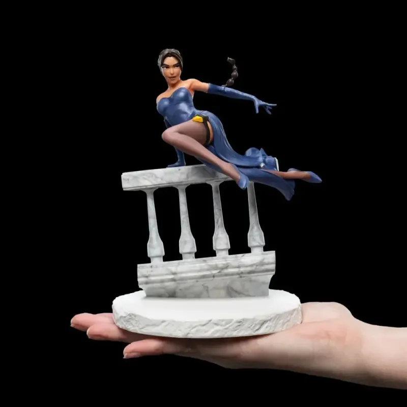 Tomb Raider Lara Croft a deal at the Opera WETA Workshop