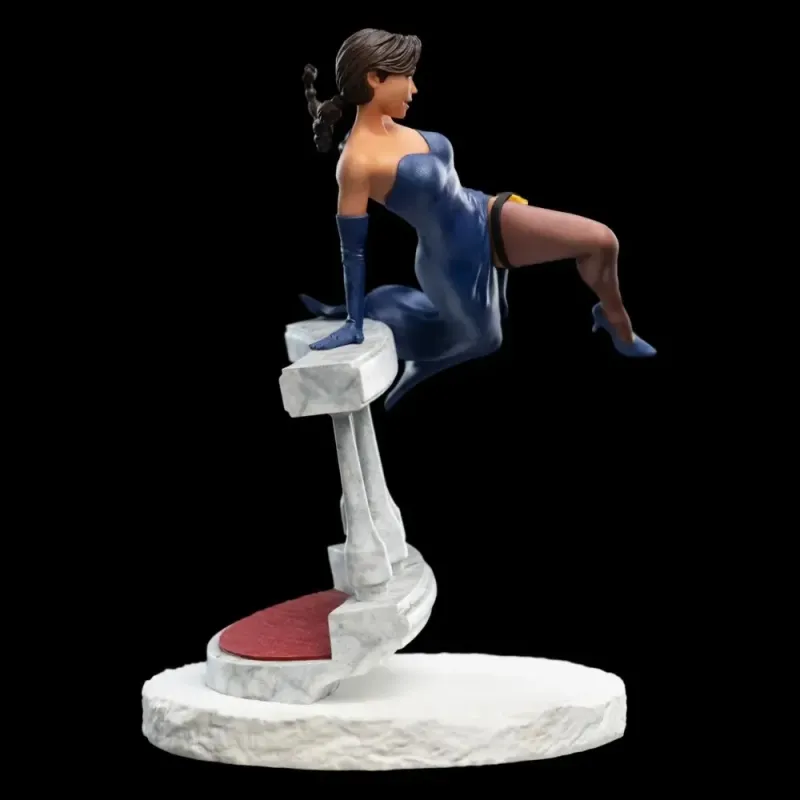 Tomb Raider Lara Croft a deal at the Opera WETA Workshop