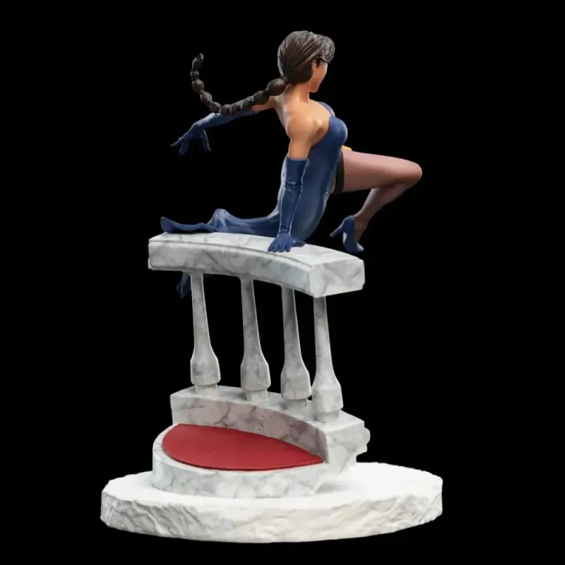 Tomb Raider Lara Croft a deal at the Opera WETA Workshop