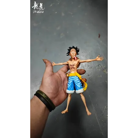 One Piece Exhausted Old Man Luffy Long Hu Studio