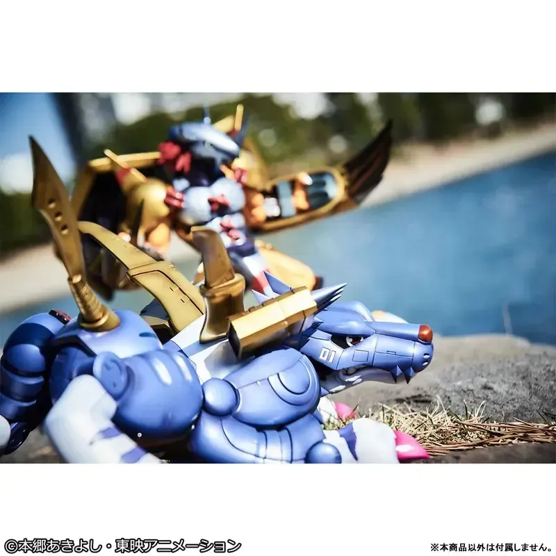 Digimon MetalGarurumon & Yamato Ishida Megahouse