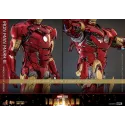 Marvel Iron Man Mark III Armor Suit Up Ver. Hot Toys