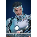 Marvel Superior Iron Man Hot Toys