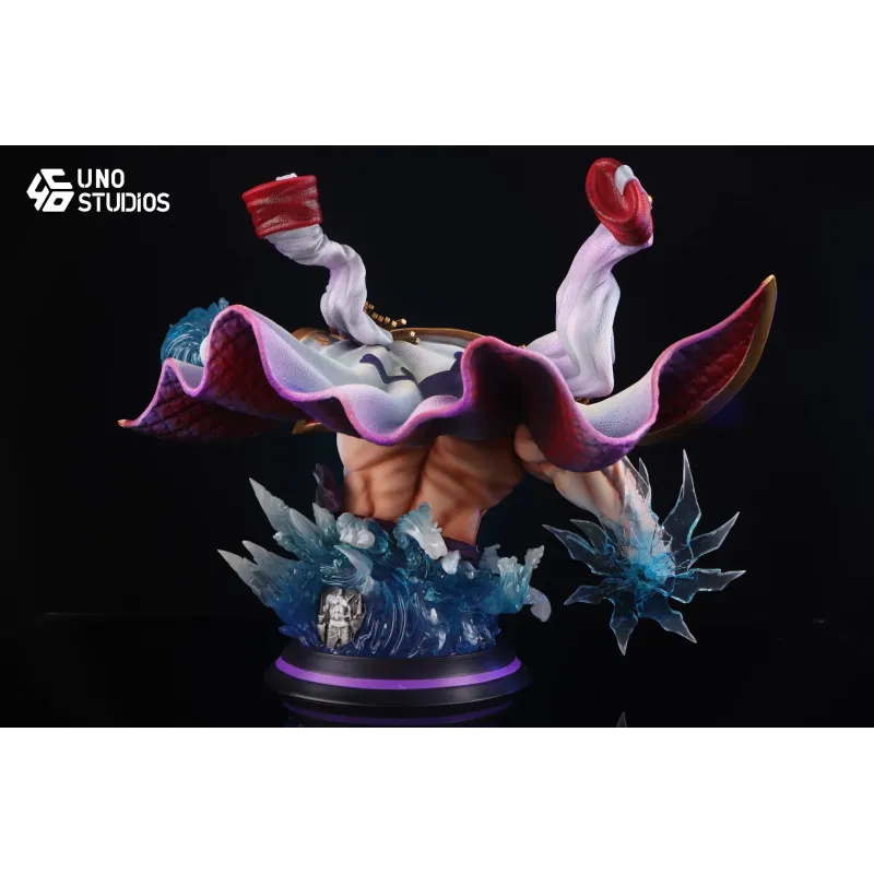 One Piece Edward Newgate (Barbablanca) - Figura UNO Studio