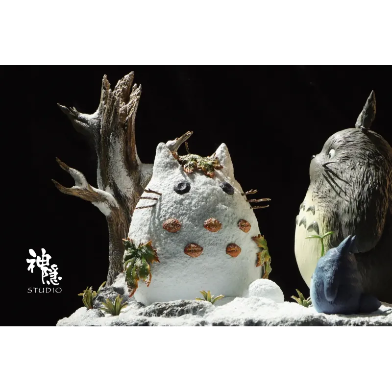 My Neighbor Totoro Playing in the Snow SY Studio