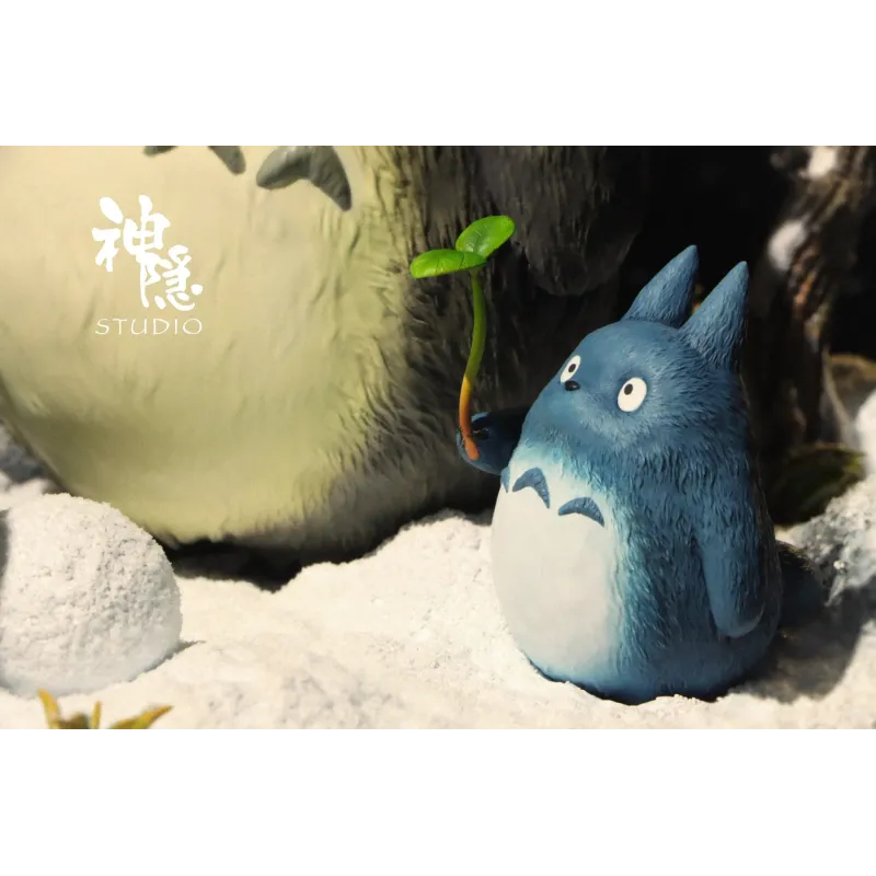 My Neighbor Totoro Playing in the Snow SY Studio