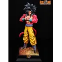 Dragon Ball GT Goku SSJ4 Capsule Studio