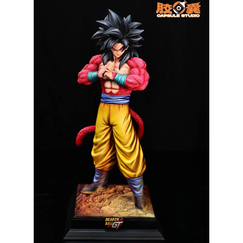 Dragon Ball GT Goku SSJ4 Capsule Studio