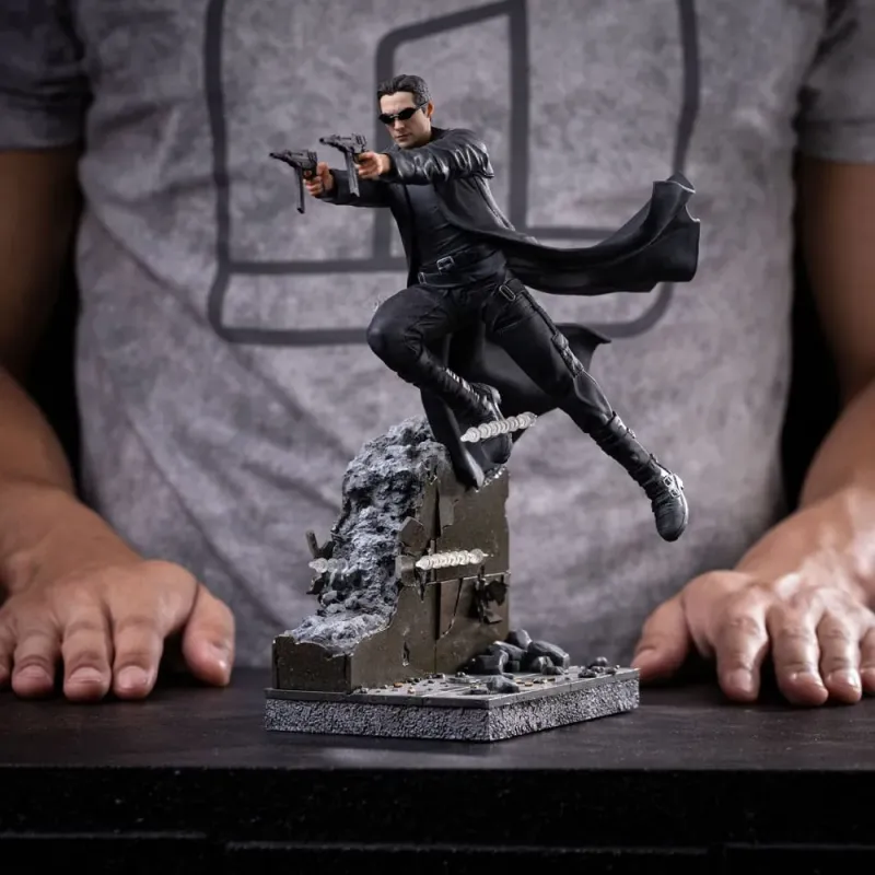 The Matrix Neo Iron Studios