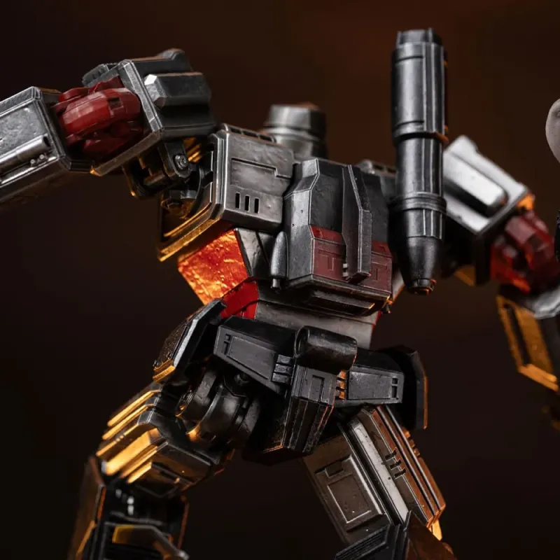 Transformers Megatron Iron Studios