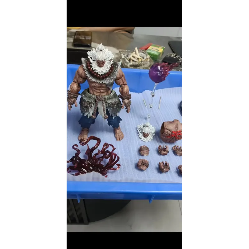 Street Fighter Gouki Akuma Eggtoys Studio