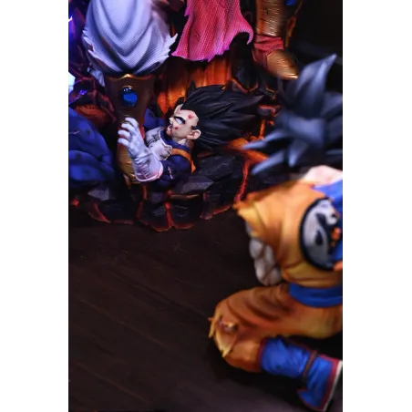 Dragon Ball Z Broly Throne Yishou Studio