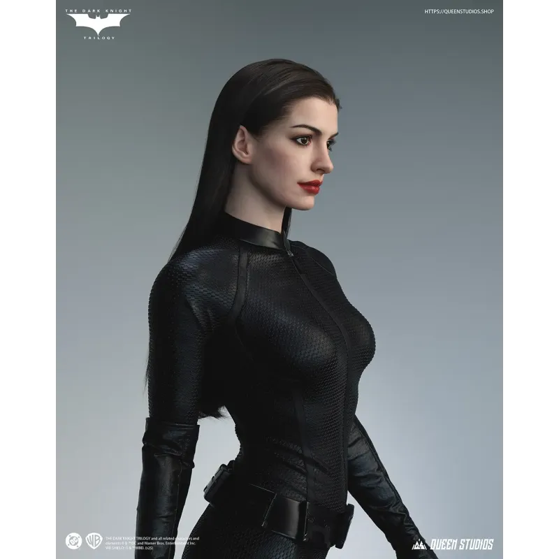 DC The Dark Knight Rises Catwoman Life-Size Queen Studios