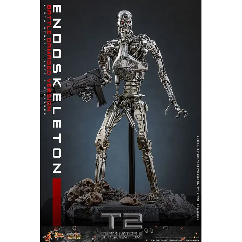 The Terminator T800 Endoskeleton HOTTOYS 1/6 Diecast - Battle Damage