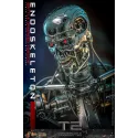 The Terminator T800 Endoskeleton HOTTOYS 1/6 Diecast - Battle Damage