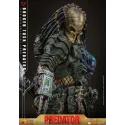 Predator Broken Tusk Hot Toys - Epic Collectible Figure