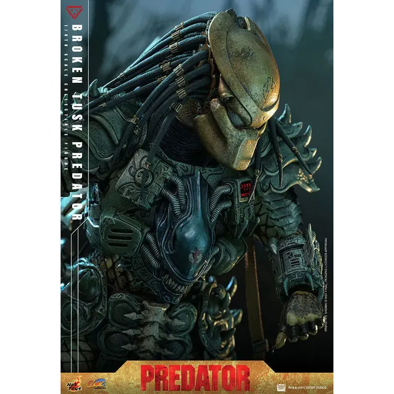 Predator Broken Tusk Hot Toys - Epic Collectible Figure