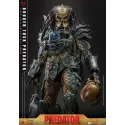 Predator Broken Tusk Hot Toys - Epic Collectible Figure