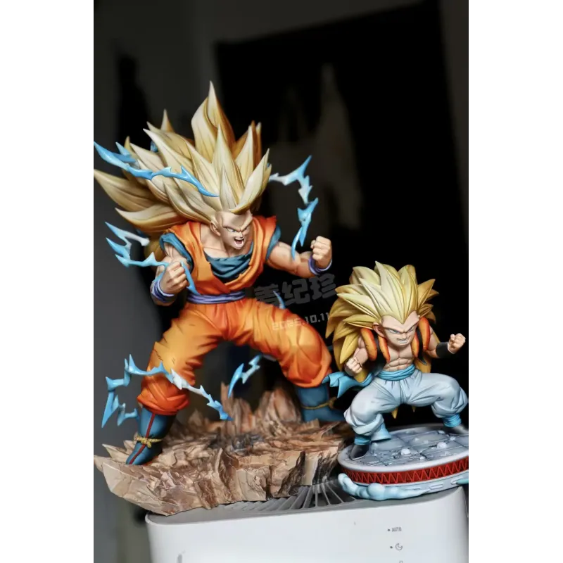 Dragon Ball Z Goku SSJ3 AW Studio