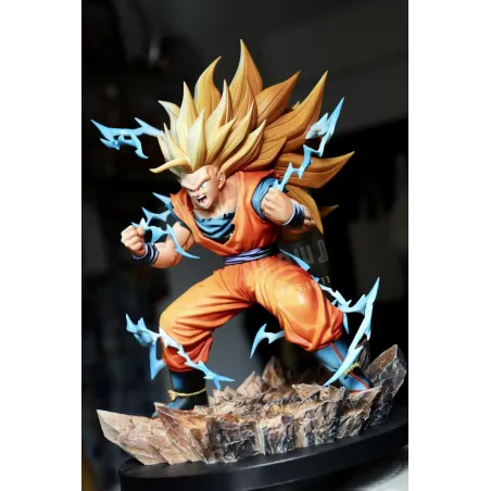 Dragon Ball Z Goku SSJ3 AW Studio