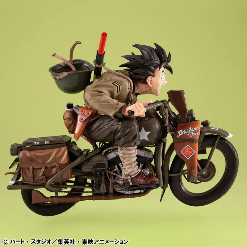 Dragon Ball Z Goku & Bike Megahouse