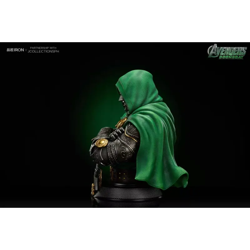 Marvel Dr Doom Bust Pin Jiang Iron Studio