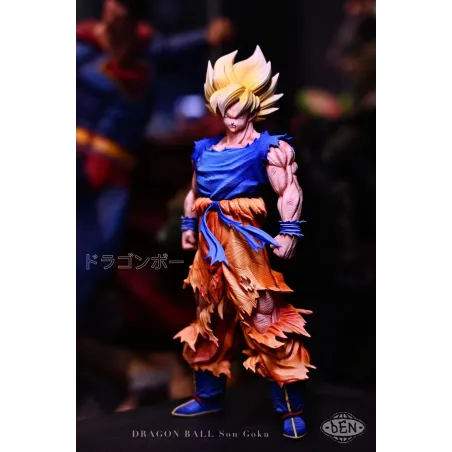 Dragon Ball Z Goku SSJ Den Studio