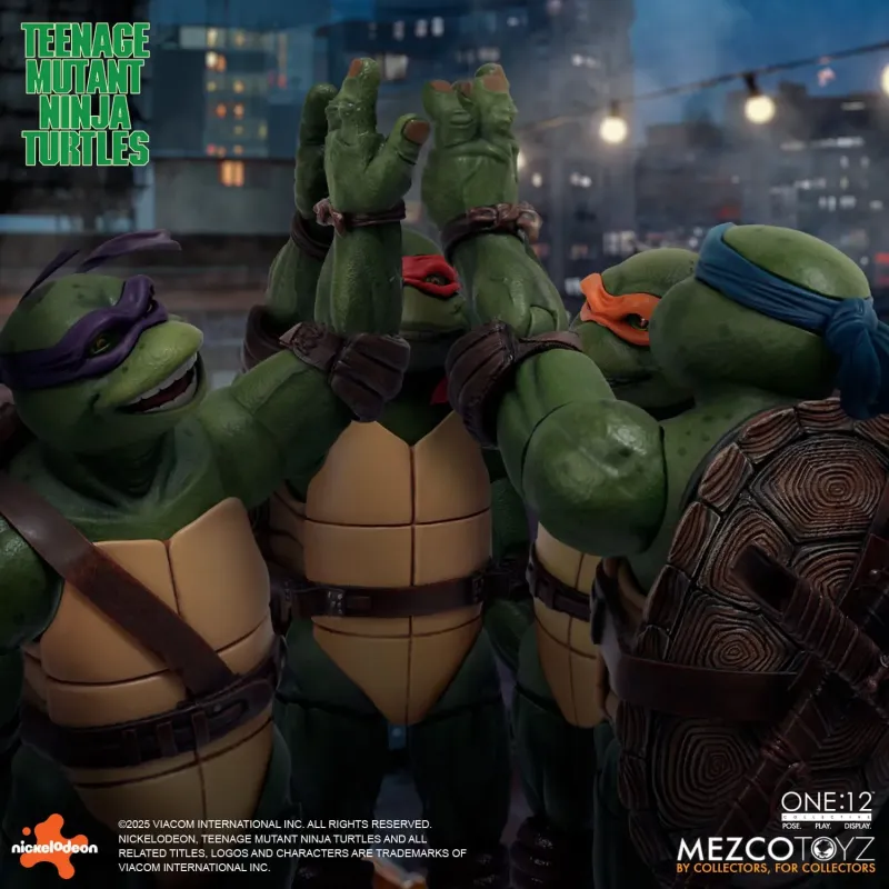 Teenage Mutant Ninja Turtles (1990) Mezco Toyz