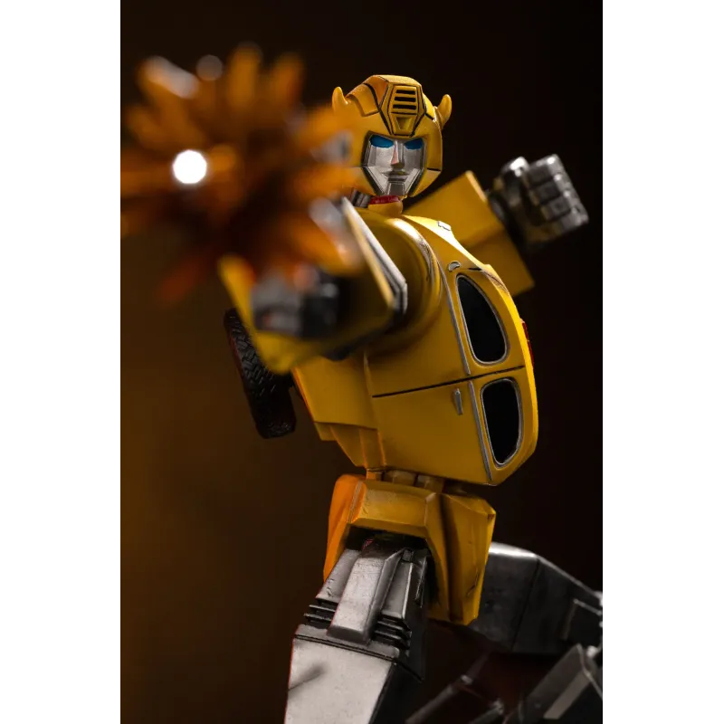 Transformers Bumblebee Iron Studios