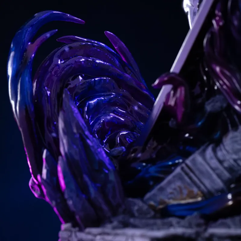 Marvel Comics Silver Surfer Deluxe Iron Studios